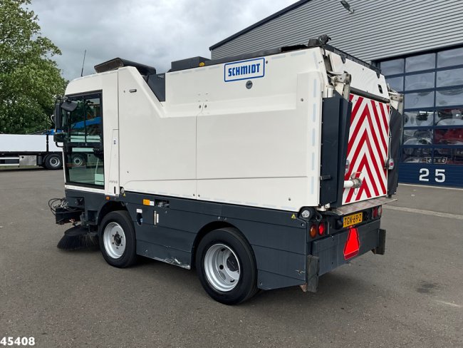 Schmidt  Cleango 500 Compact Euro 6 with 3-rd brush (2)