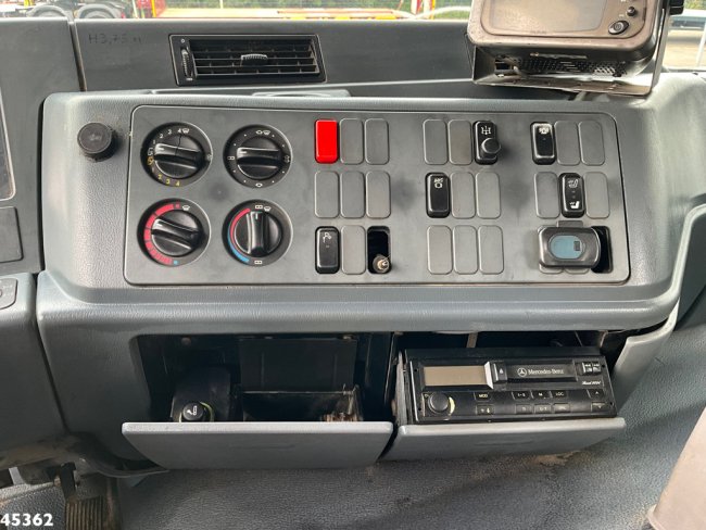 Mercedes-Benz  Actros 1931 AK 4x4 Hiab 12 Tonmeter laadkraan (10)