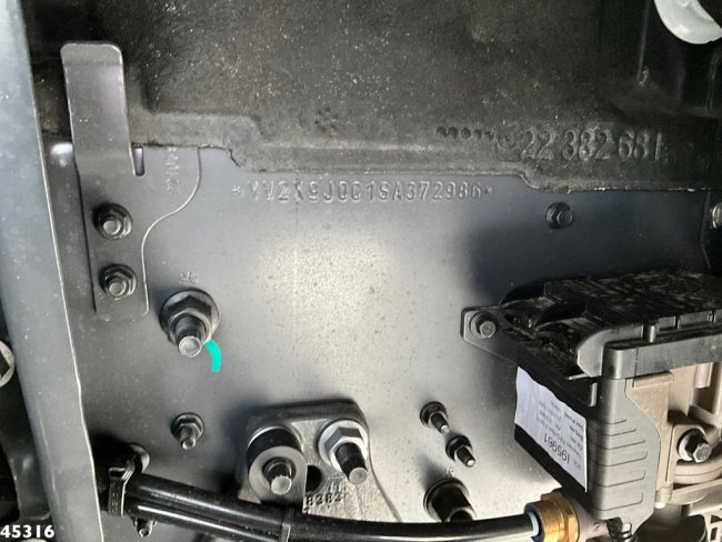 Volvo  FM 330 Euro 6 Geesink 20m³ with Welvaarts weighing system (24)