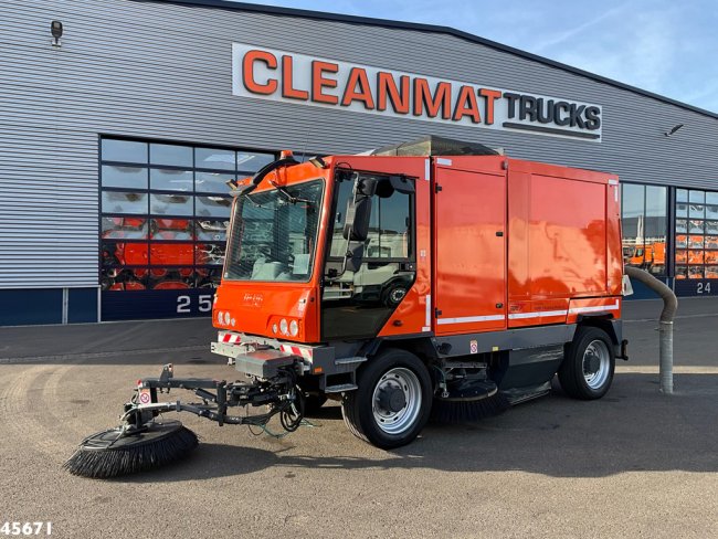 Dulevo  5020  Euro 6 with 3-rd brush (2)