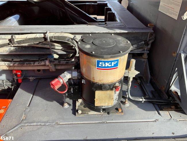 Dulevo  5020  Euro 6 with 3-rd brush (12)