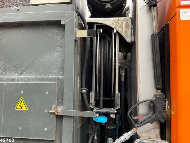 Ravo  580 Euro 6 with 3-rd brush (10)