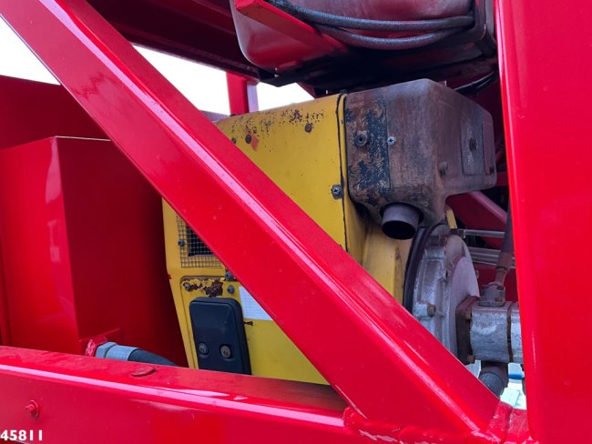 DAF  FA 45 CF 220 Klaas 34 meter Dachdeckerkran (12)