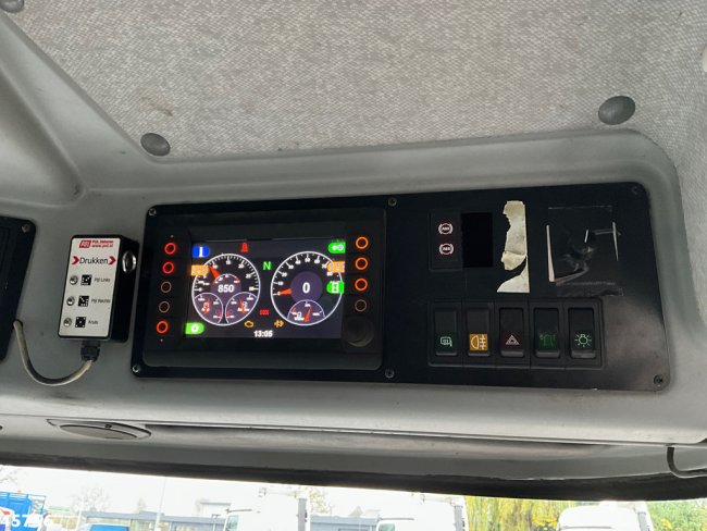 Ravo  580 with 3-rd brush (14)