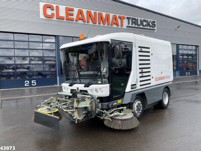 Ravo  540 STH Euro 6 with 3-rd brush (2)