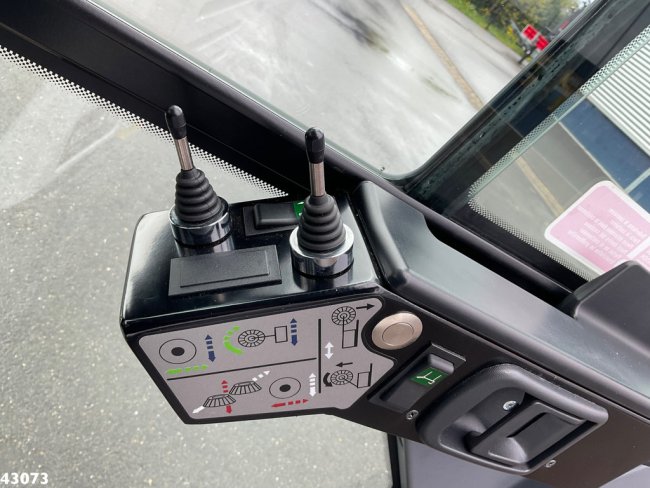 Ravo  540 STH Euro 6 with 3-rd brush (11)