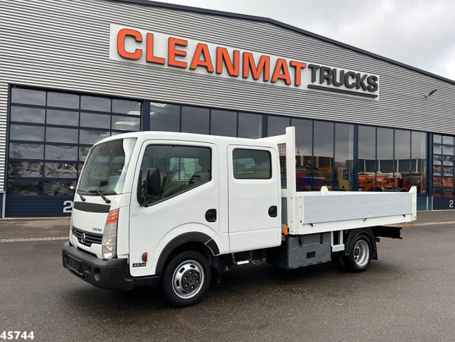Nissan  Cabstar 45.14 kipper 7 zitplaatsen Manual Just 101.549 km! (1)