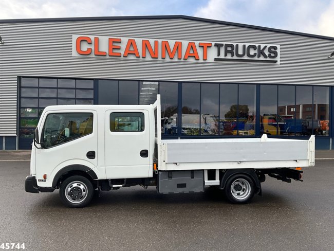 Nissan  Cabstar 45.14 kipper 7 zitplaatsen Manual Just 101.549 km! (2)