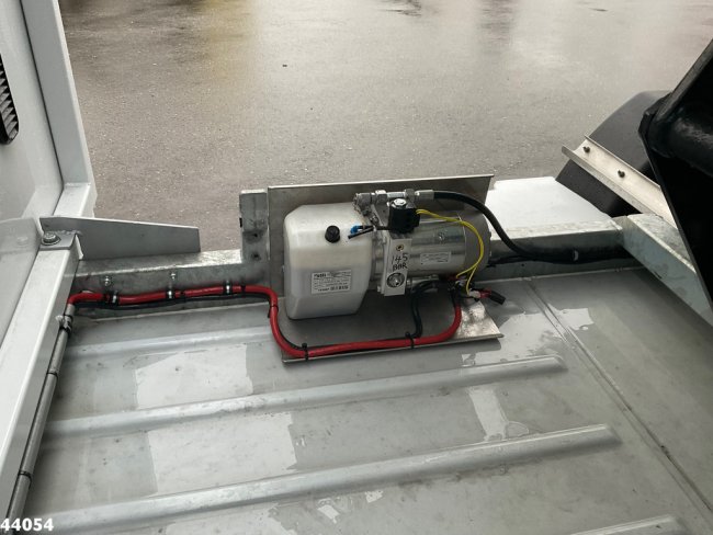 Peugeot  E-Expert 100% elektrisch kippende zijlader (14)