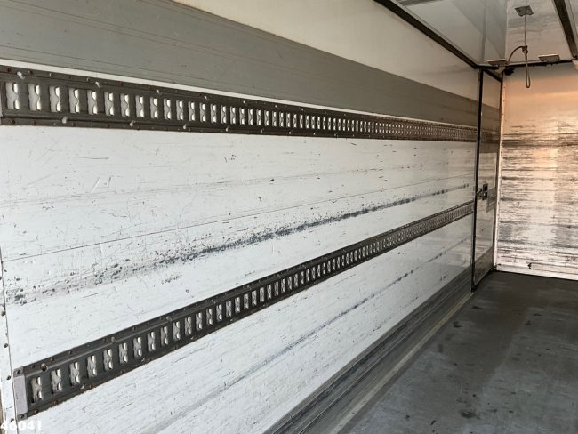 DAF  FA LF 230 Euro 6 Carrier koel / vriesunit met laadklep (12)