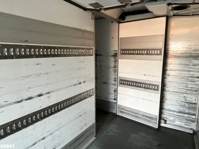 DAF  FA LF 230 Euro 6 Carrier koel / vriesunit met laadklep (14)