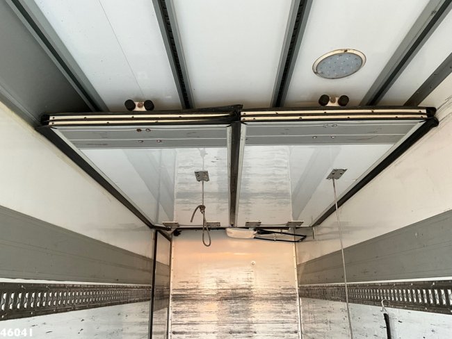 DAF  FA LF 230 Euro 6 Carrier koel / vriesunit met laadklep (16)