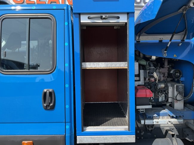 Iveco  Daily 70C14G Euro 6 CNG ROM Combi Just 60.158 km! (18)