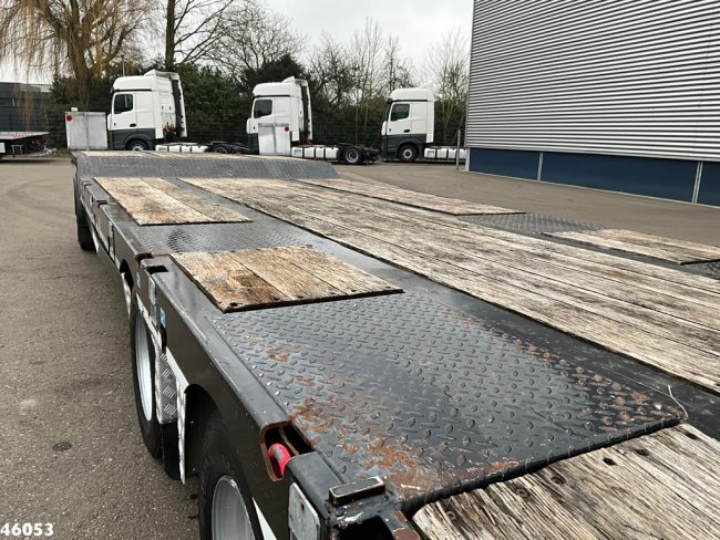 Schwarzmüller  3-assige aanhangwagen met oprijrampen (7)