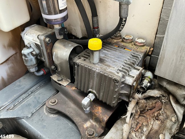 Schmidt  Cleango 500 Compact Euro 6 with 3-rd brush (8)