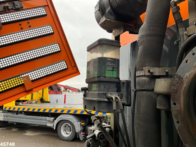 Ravo  580 with 3-rd brush (8)