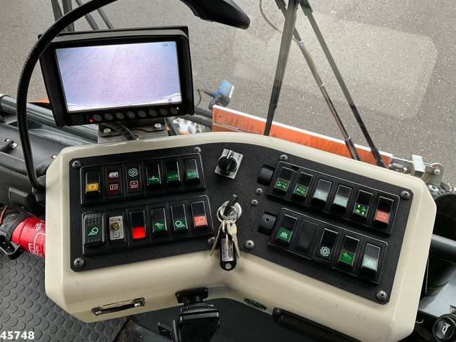 Ravo  580 with 3-rd brush (11)