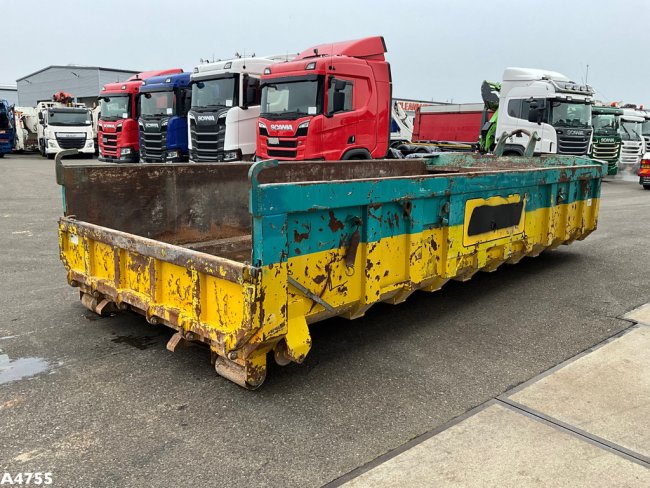 Container 11m³   (4)