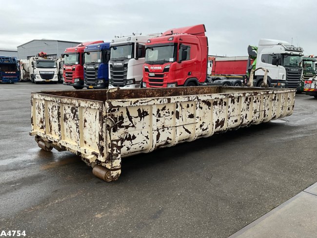 Container 10m³   (4)