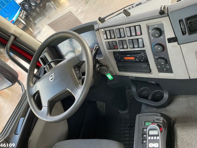 Volvo  FE 320 Multilift 21 Ton haakarmsysteem Just 192.043 km! (12)