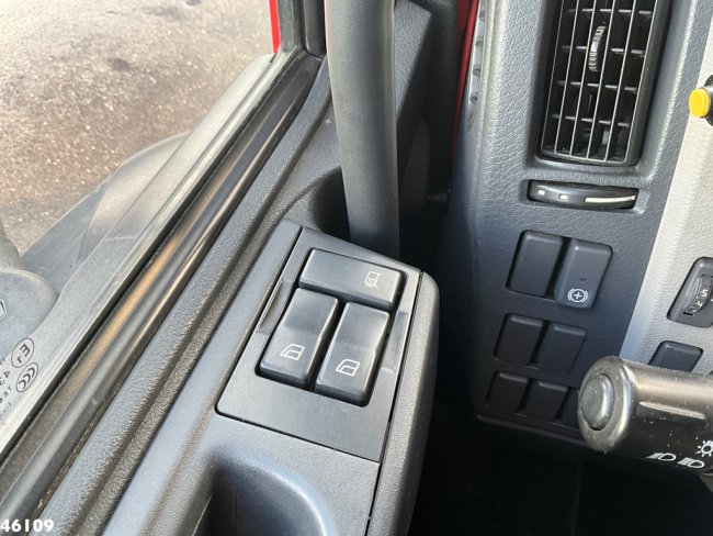 Volvo  FE 320 Multilift 21 Ton haakarmsysteem Just 192.043 km! (14)