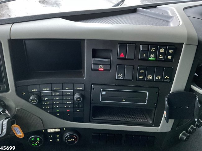 Volvo  FM 460 Euro 6 HMF 26 tonmeter laadkraan (16)