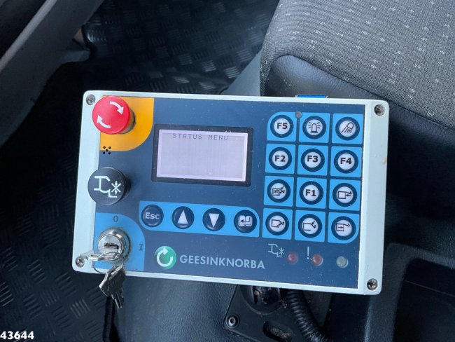 FUSO  Canter 9C18 Euro 6 Geesink 7m³ (8)