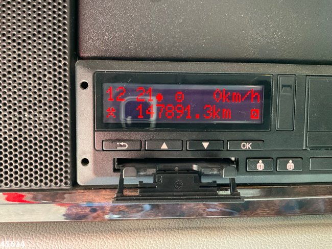 DAF  FAD CF 480 8x4 Full steel kipper 15m³ Just 147.891 km! (27)