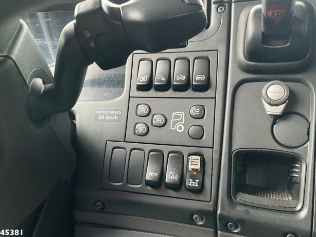 Scania  R 560 V8 Fassi 80 Tonmeter laadkraan + Fly-Jib (17)