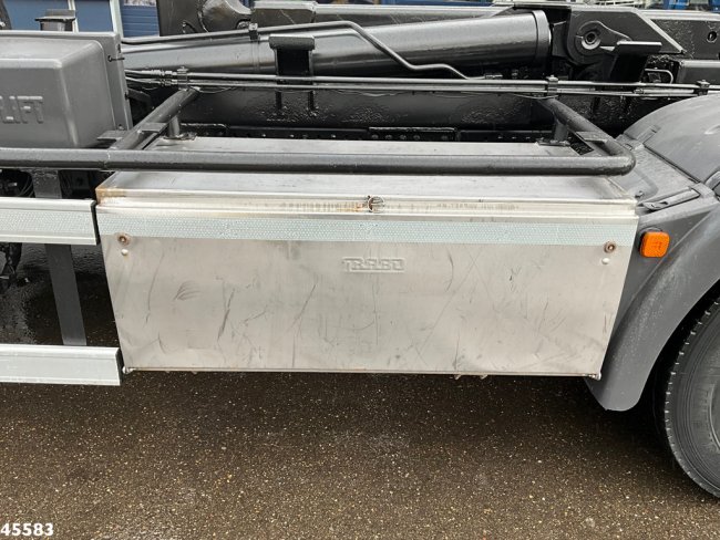 MAN  TGA 26.360 Hiab 16 Tonmeter laadkraan (7)