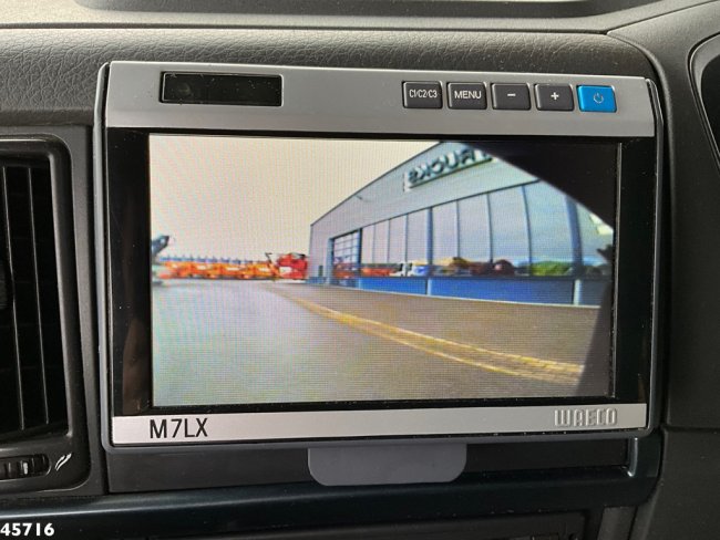 Volvo  FH 400 8x4 Fassi 80 Tonmeter laadkraan (16)