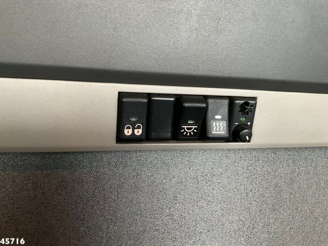 Volvo  FH 400 8x4 Fassi 80 Tonmeter laadkraan (20)