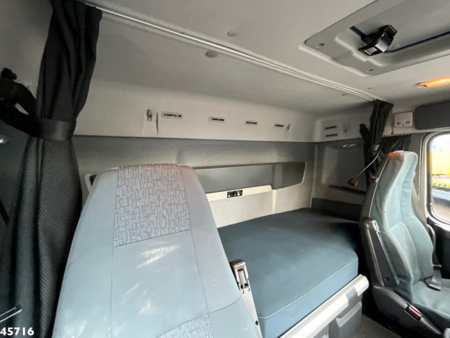 Volvo  FH 400 8x4 Fassi 80 Tonmeter laadkraan (21)