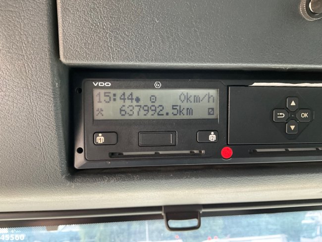 MAN  TGS 35.440 8x4 HMF 16 Tonmeter Z-kraan (20)