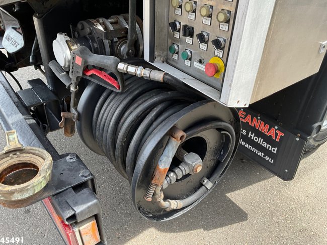 MAN  26.400 Kroll 14.5m³ kolkenzuiger Euro 2 Manual Gearbox (14)