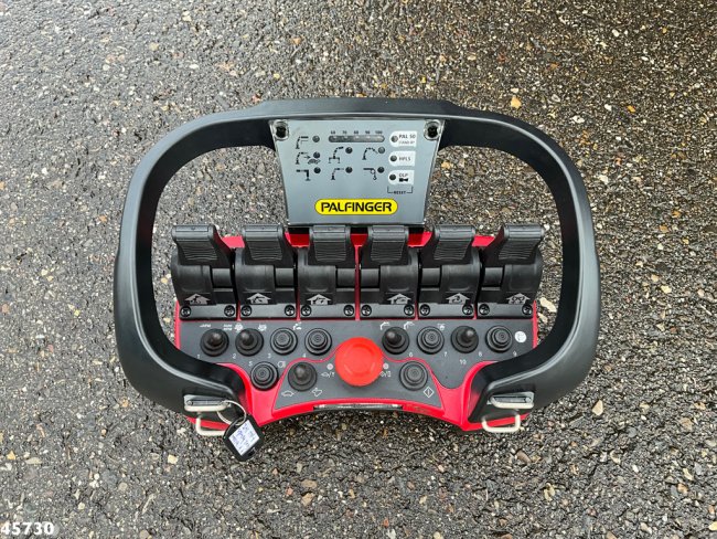 Volvo  FE 350 Euro 6 Palfinger 14 Tonmeter laadkraan (6)