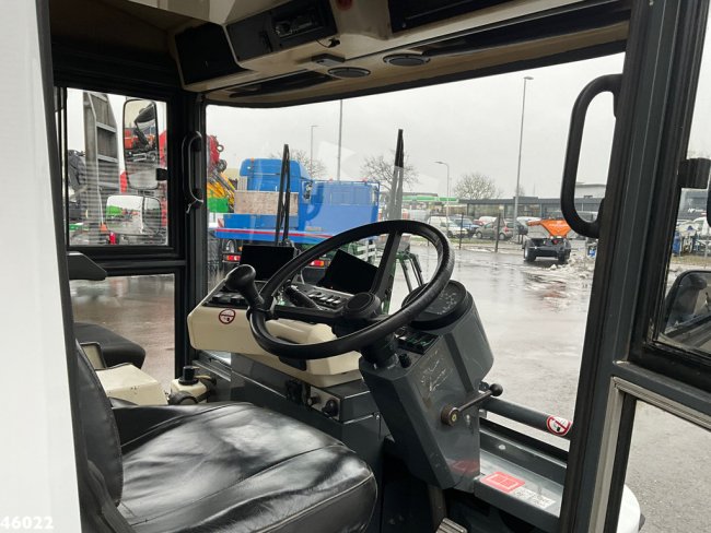 Ravo  580 with 3-rd brush (11)