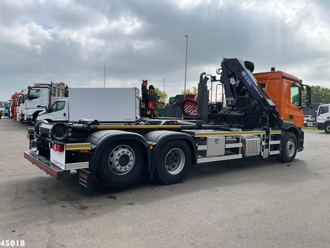 Mercedes-Benz  Actros 2543 HMF 23 Tonmeter laadkraan (4)