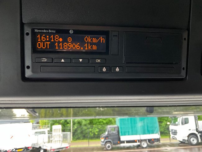 Mercedes-Benz  Arocs 3540 8x4 Euro 6 HMF 19 Tonmeter Z-kraan Just 118.906 Km! (22)