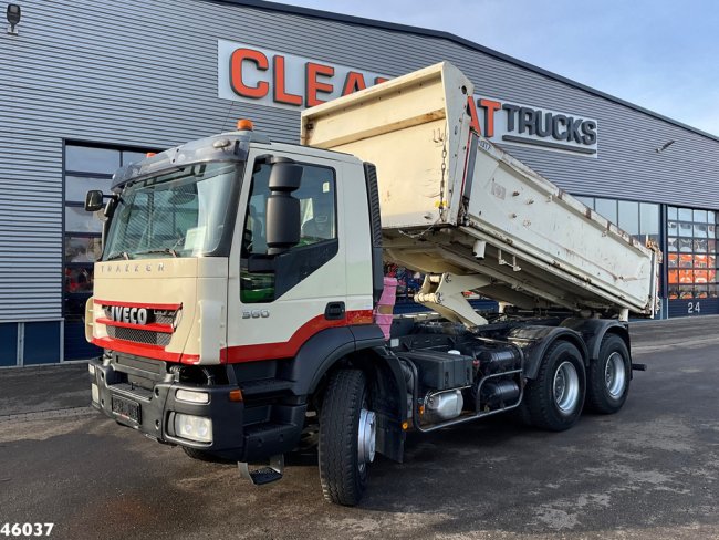 Iveco  Trakker AD260T36 6x4 Kipper 12m³ Manual Full steel suspension (0)