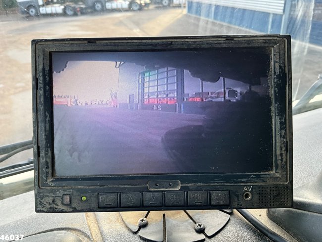 Iveco  Trakker AD260T36 6x4 Kipper 12m³ Manual Full steel suspension (11)