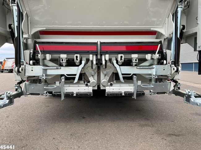 DAF  FAG XD 300 Geesink 20m³ (10)