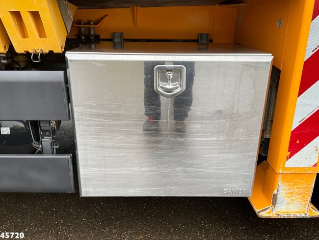 MAN  TGS 35.500 8x4 Euro 6 MTS Saugbagger Just 40.559 km! (15)