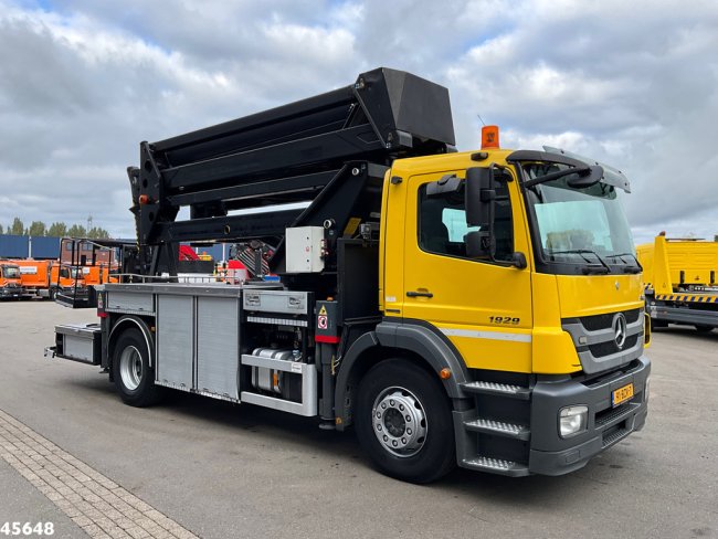 Mercedes-Benz  Axor 1828 GSR 32 Meter hoogwerker met Jib (5)