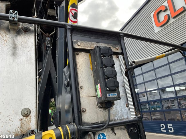 Mercedes-Benz  Axor 1828 GSR 32 Meter hoogwerker met Jib (14)