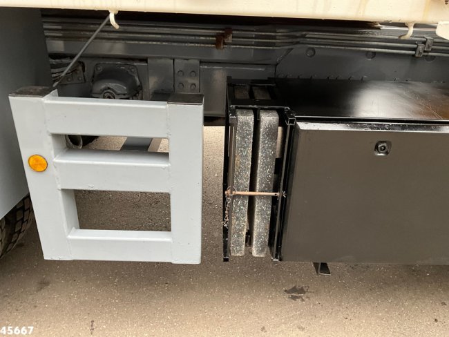 Scania  T 93 4x2 Kipper met 31 Tonmeter laadkraan (bj 2005) + Fly-JIb! Just 118.736 km! (14)