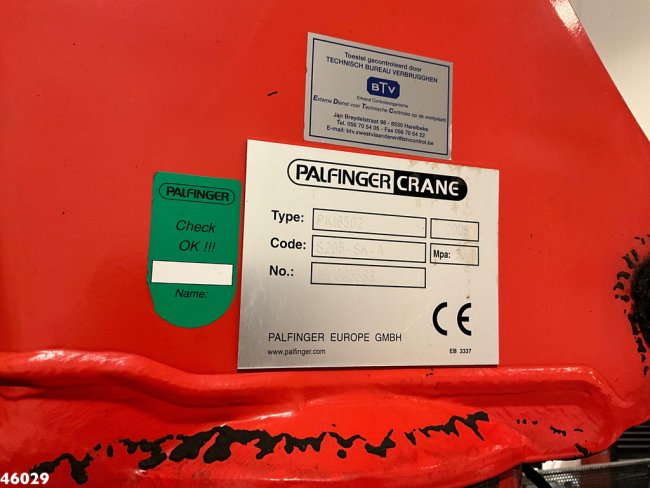 Renault  Kerax 460 8x4 Palfinger 16 Tonmeter laadkraan (17)