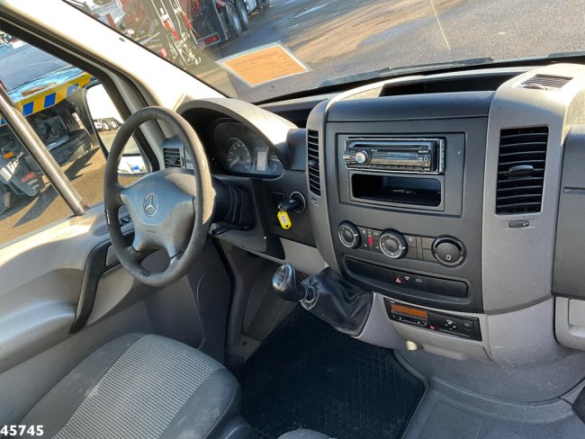 Mercedes-Benz  Sprinter 513 2.2 CDI Hiab 2 Tonmeter laadkraan Just 196.629 km! (11)