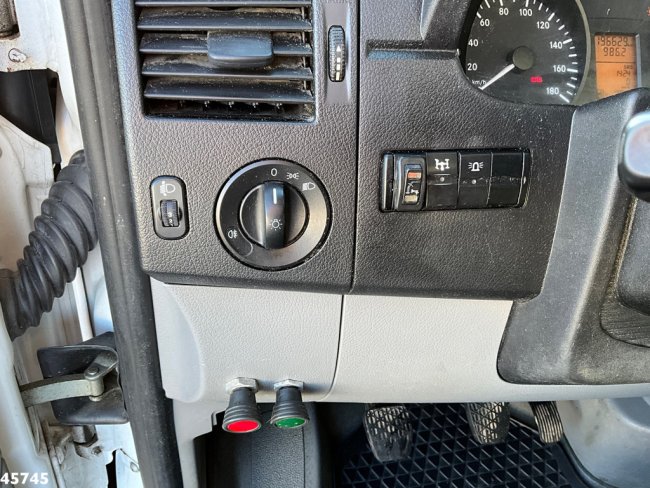 Mercedes-Benz  Sprinter 513 2.2 CDI Hiab 2 Tonmeter laadkraan Just 196.629 km! (13)