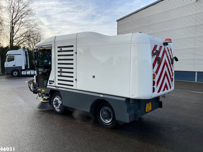 Ravo  540 CD Euro 6 with 3-rd brush (5)